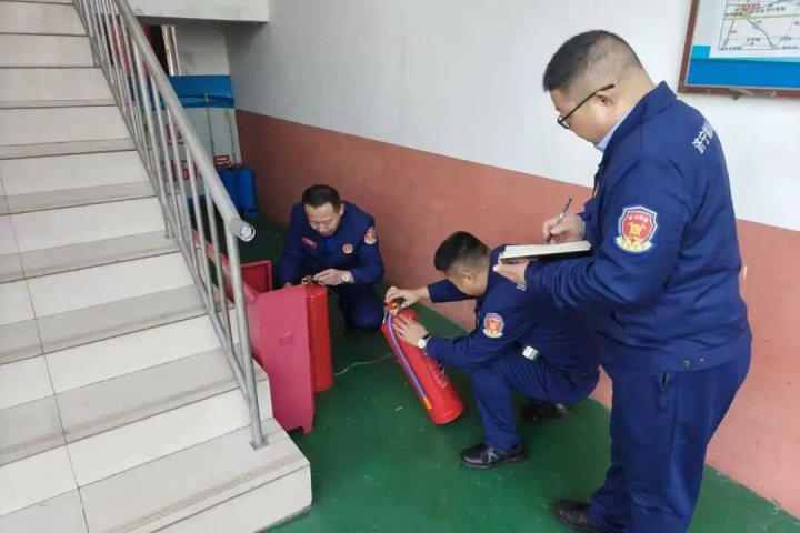 绷紧消防“安全弦”，运河煤矿护航冬季安全生产