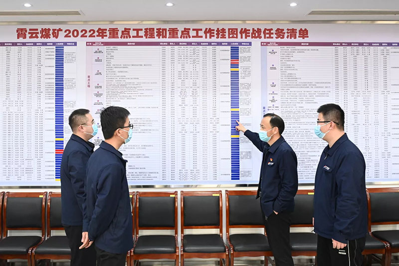 4.监督重锤落地.jpg